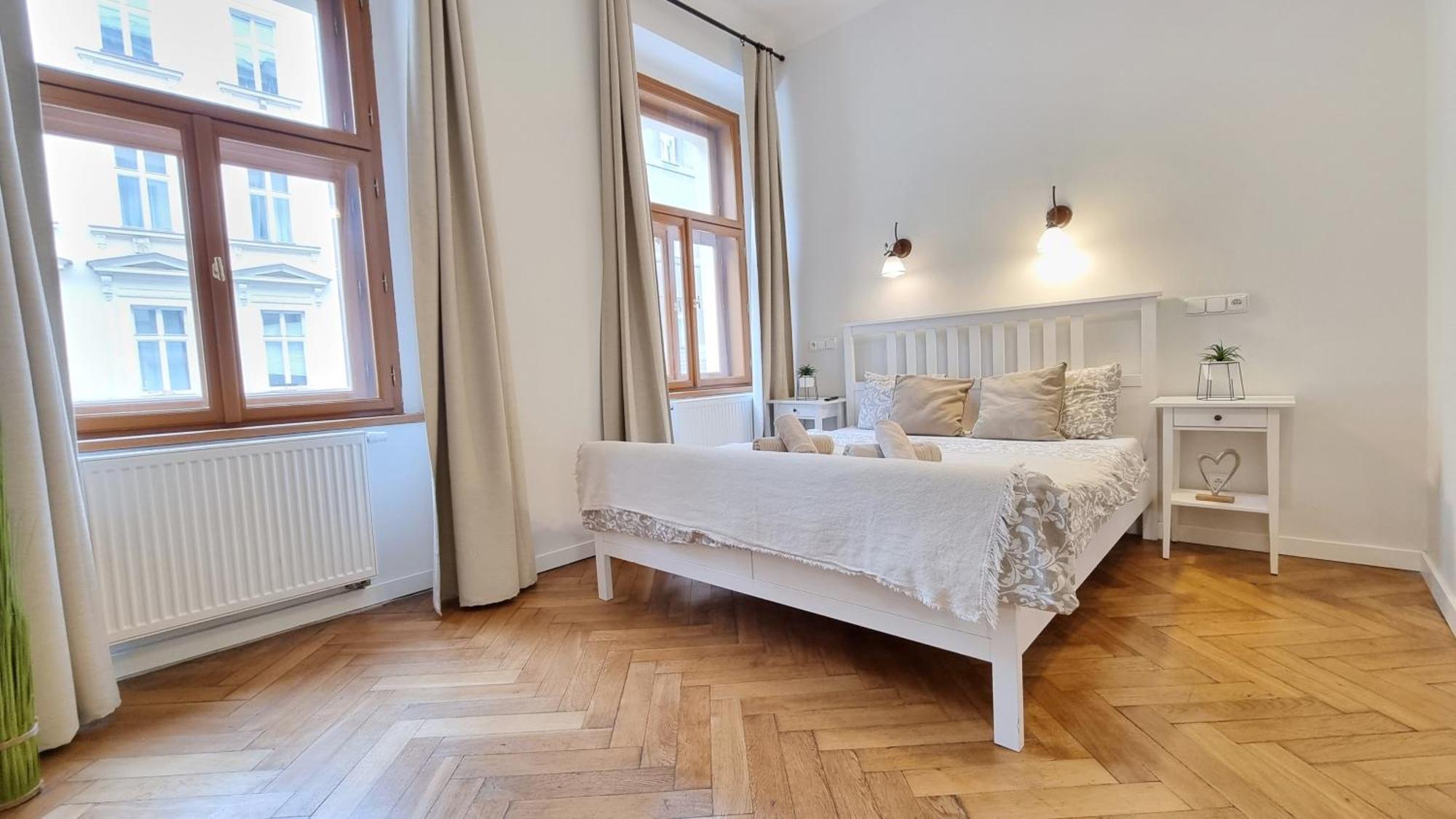 Finnem Rentals Florenc Praag Buitenkant foto